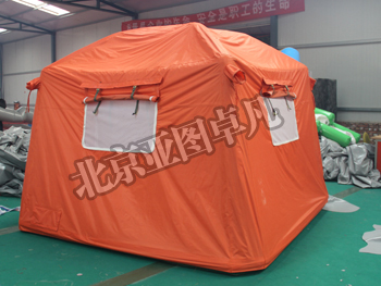 小型充气帐篷